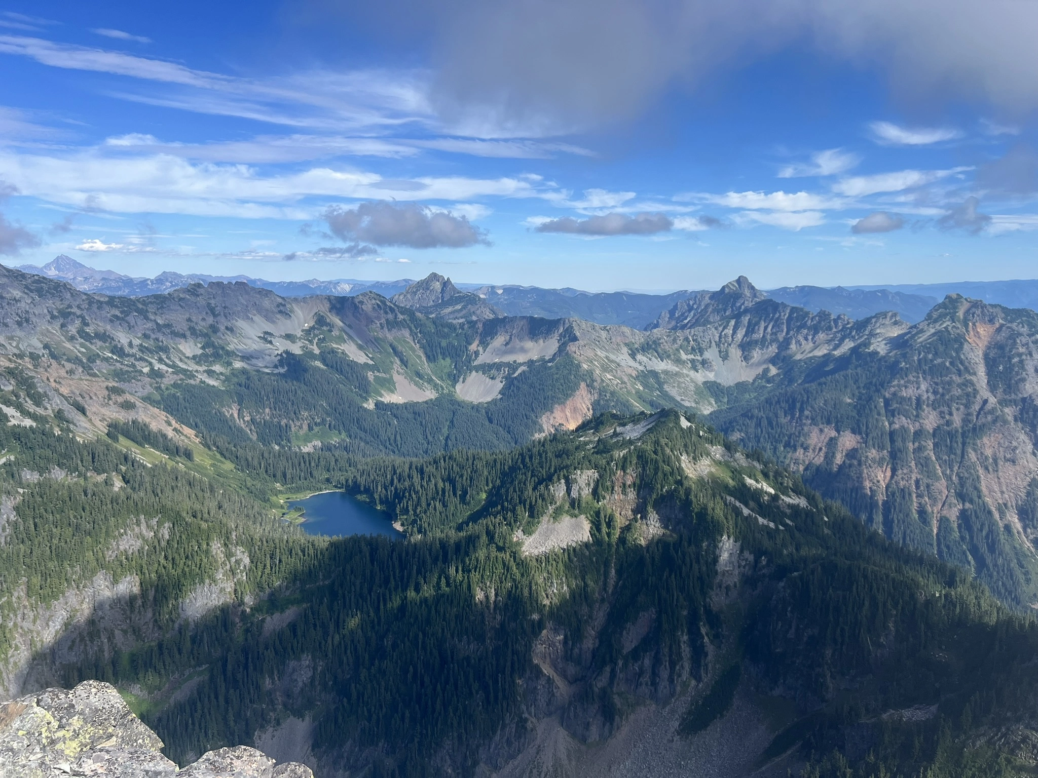 Joe Lake, Hibox(right), Three Queens(left)